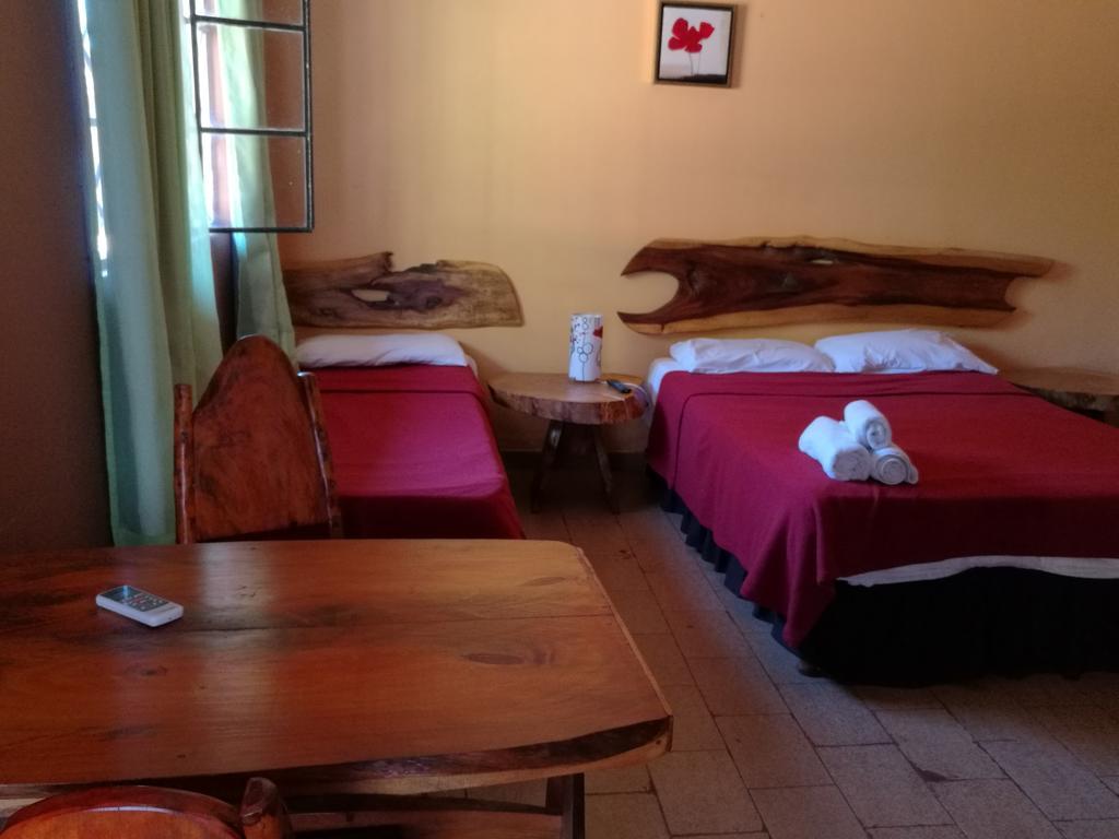 Posada Iguazu Royal Пуерто-Іґуасу Екстер'єр фото